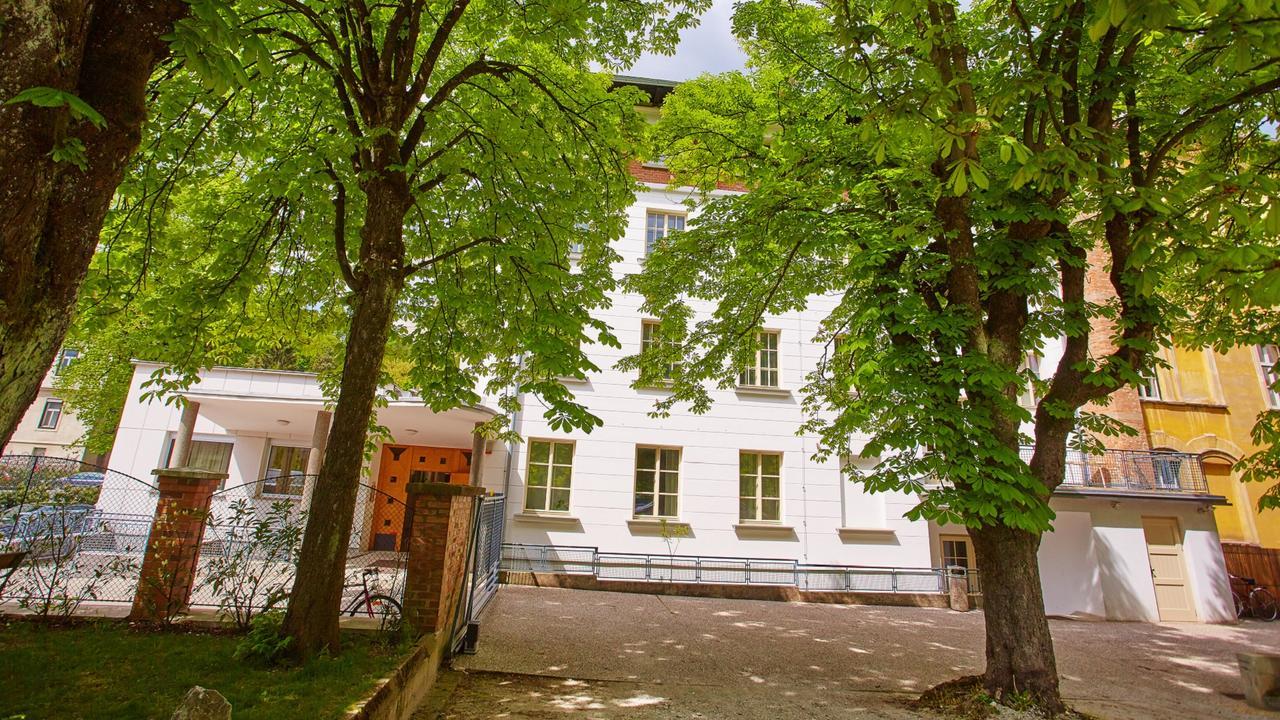 Saint Ignatius Retreat House Bed & Breakfast Ljubljana Exterior photo